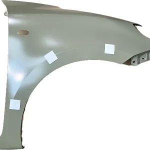 Błotnik prawy przód 2018 Suzuki Nie przegap