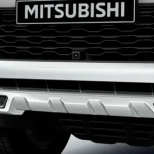 Dostępne od ręki Dokładka dolna zderzaka przedniego L200 Mitsubishi - wyprzedaż