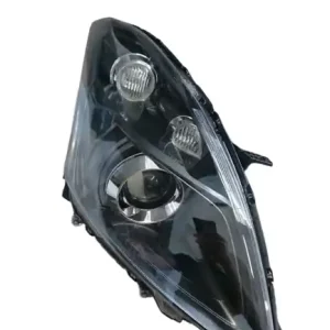 Reflektor xenon prawy MK7 sport Suzuki Okazja