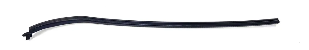 Dostępne od ręki Uszczelka drzwi lewy tył Volvo